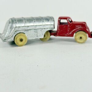 Vintage Hubley 1930's Diecast Gasoline Red Silver Tanker Truck